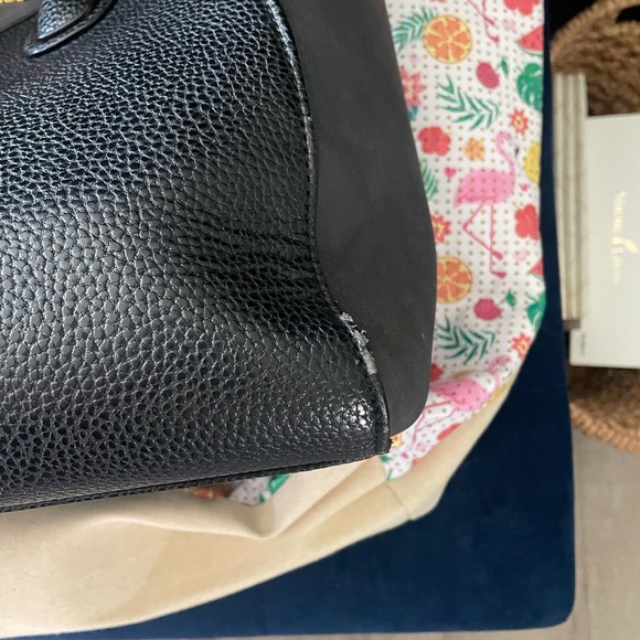 FINAL PRICE Adrienne Vittadini Bag - Picture 6 of 8